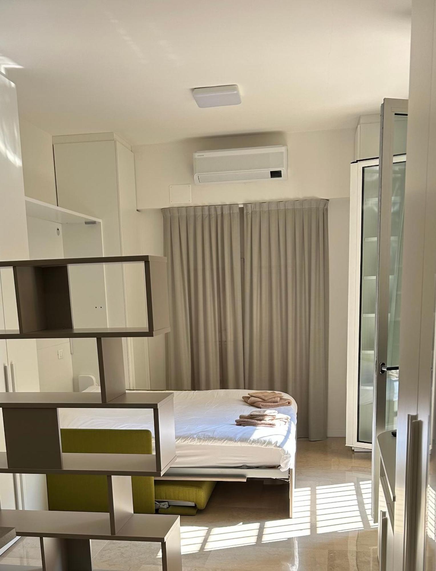 Ugo Bassi Lux Apartment Bologna Ngoại thất bức ảnh